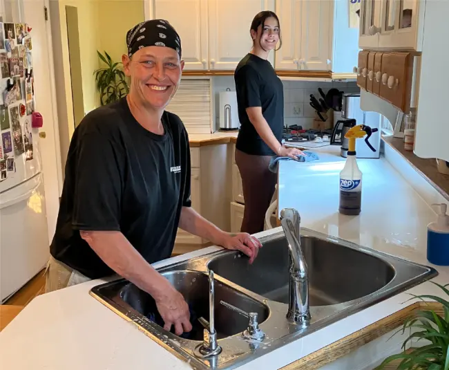Kitchen Cleaning